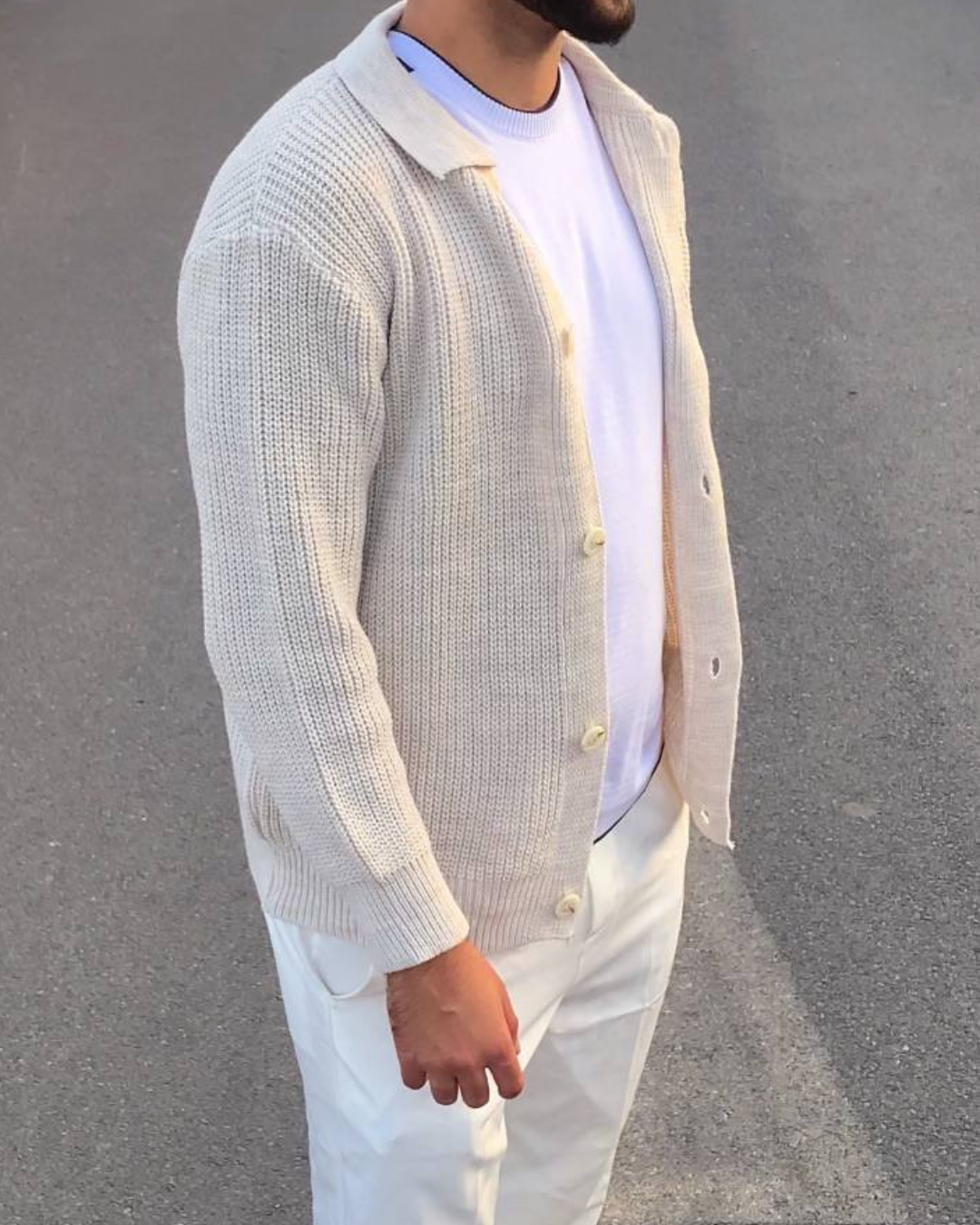 VESTE EN TRICOT